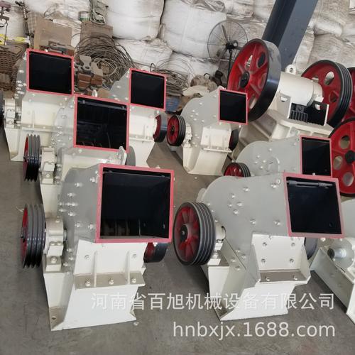 現貨批發移動錘破粉碎機 礦山機械石料碎石機 小型錘式石子破碎機